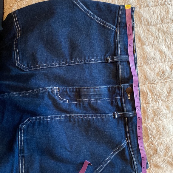 Wrangler skirt . Great condition. Measurements in photo. Size Medium - Picture 4 of 5